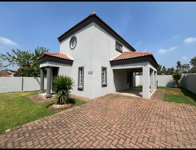 2 BEDROOM HOUSE FOR SALE IN BRAKPAN NORTH